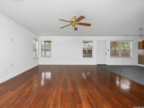 15714 Knollcircle San Antonio TX 78247