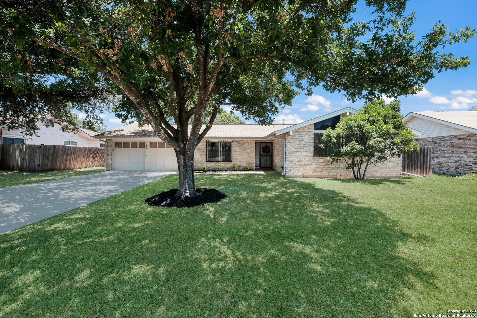 259 Meadow Path Drive San Antonio TX 78227