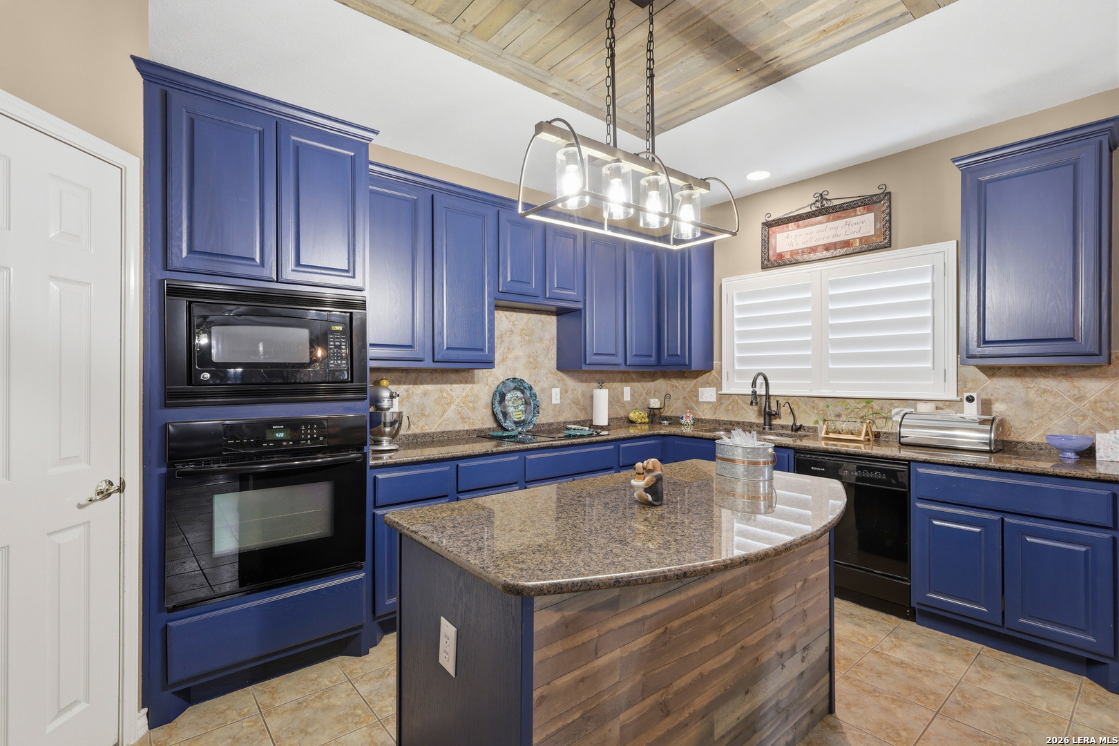 15607 Mission Crest San Antonio TX 78232