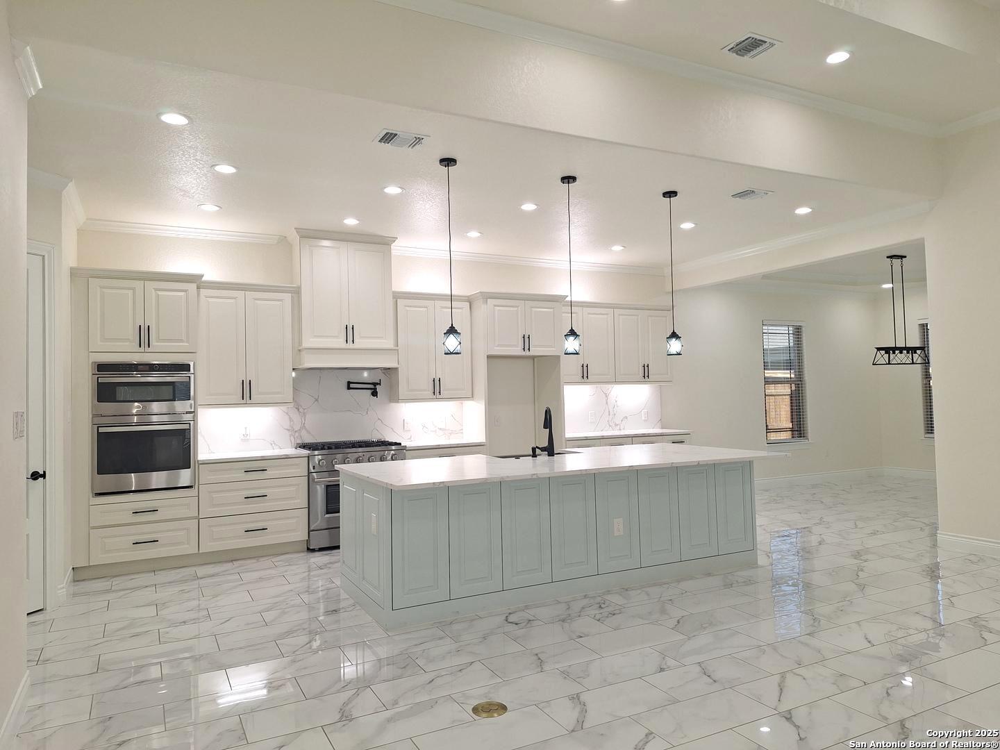 15504 Capri Selma TX 78154