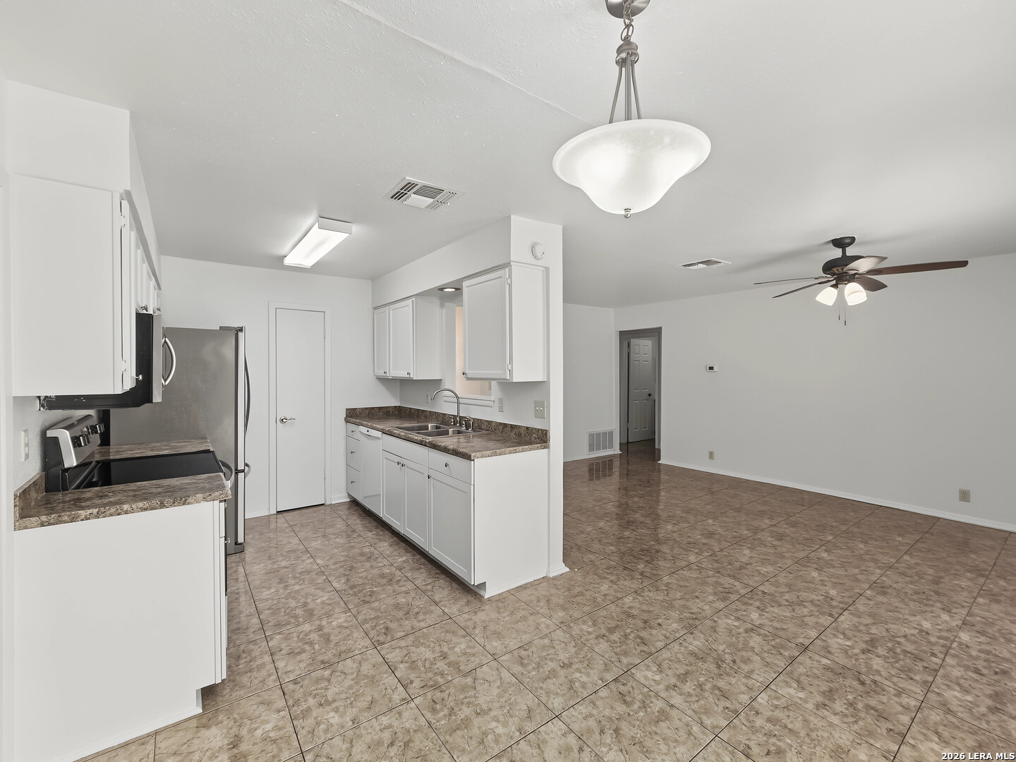 5847 Cliffmont Drive San Antonio TX 78250