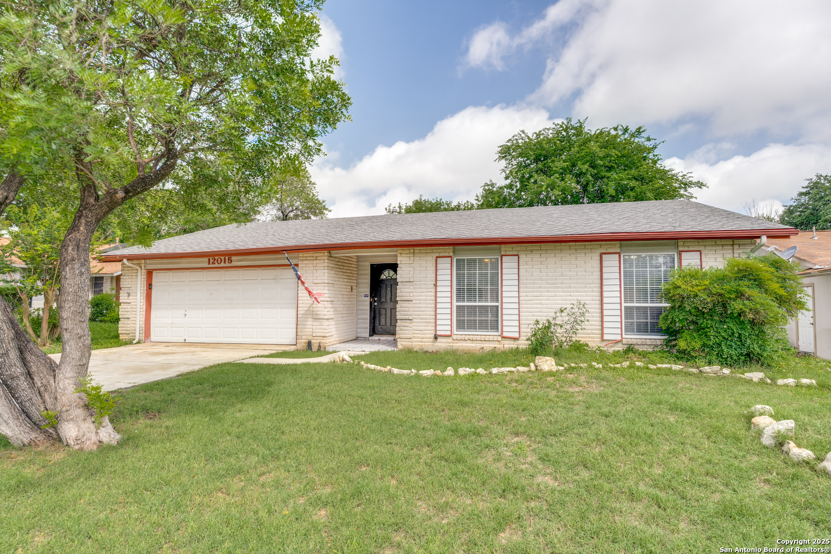 12015 El Sendero San Antonio TX 78233