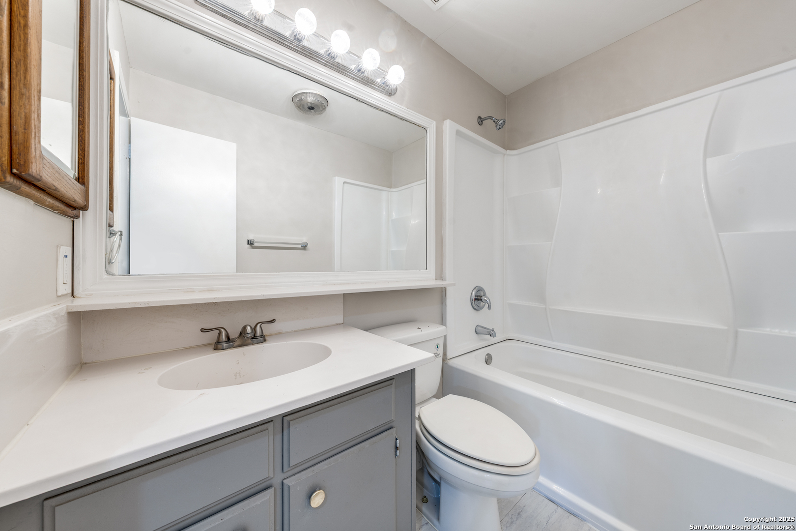 12015 El Sendero San Antonio TX 78233