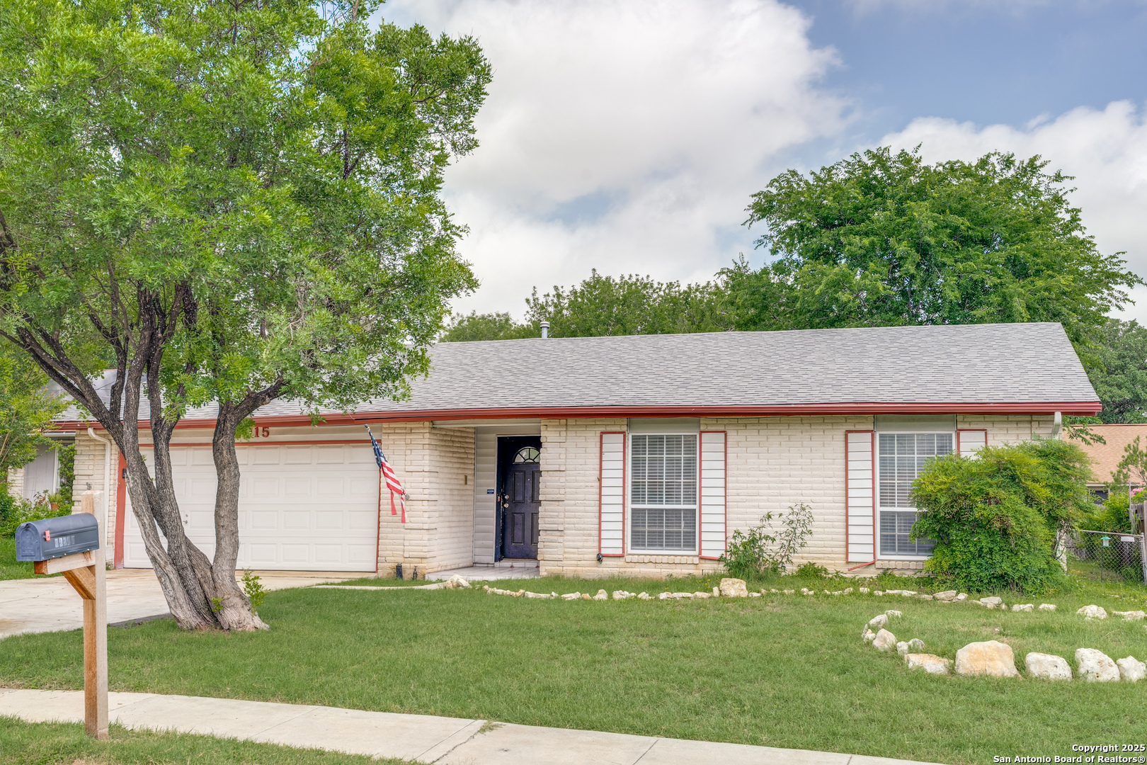 12015 El Sendero San Antonio TX 78233