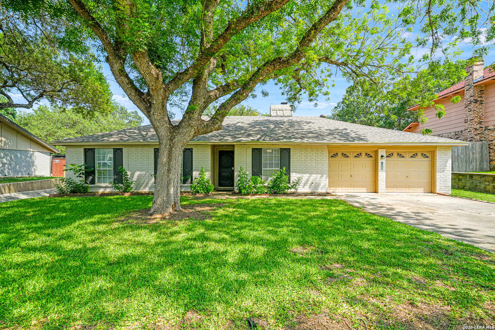 134 High Oak Universal City TX 78148