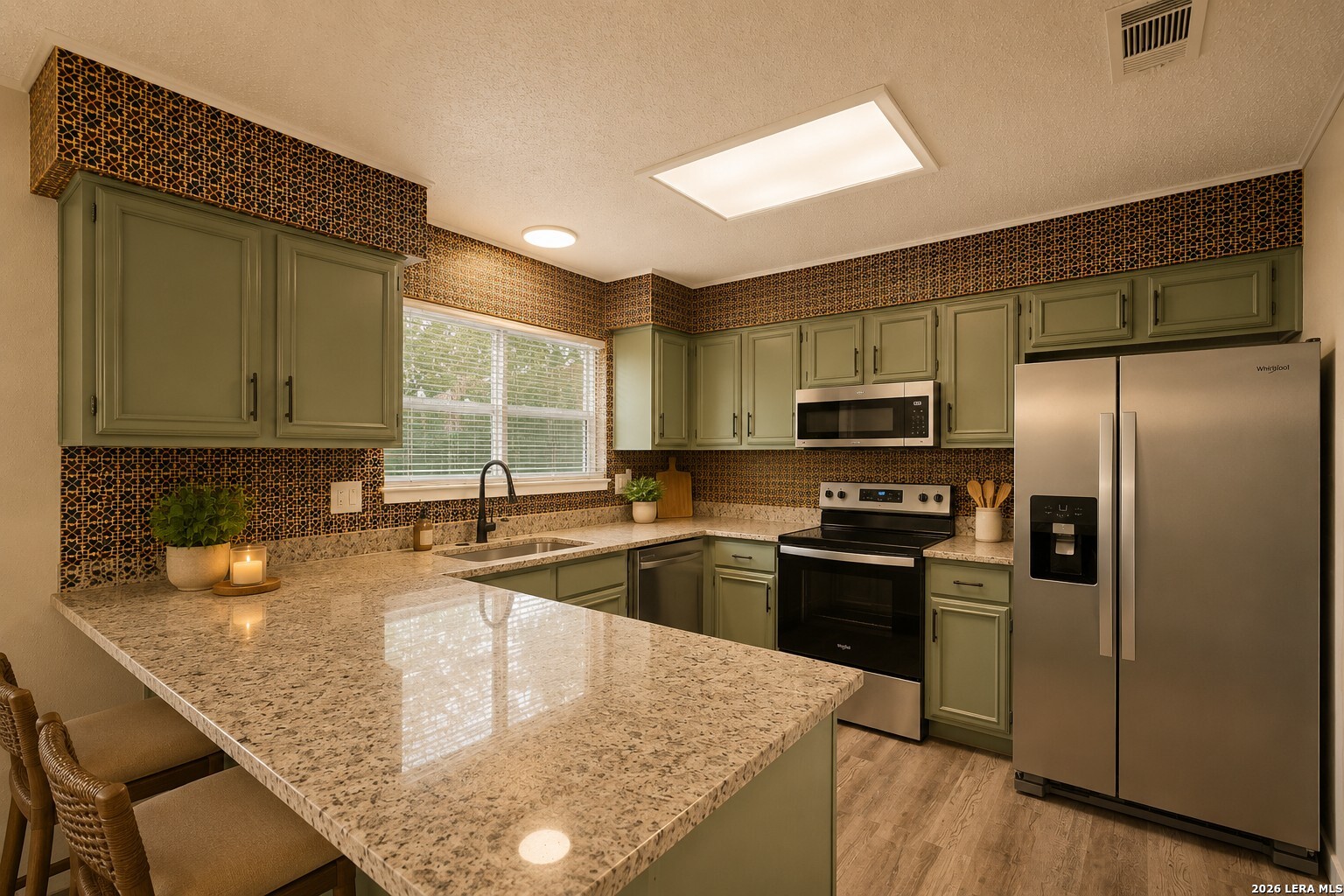 134 High Oak Universal City TX 78148