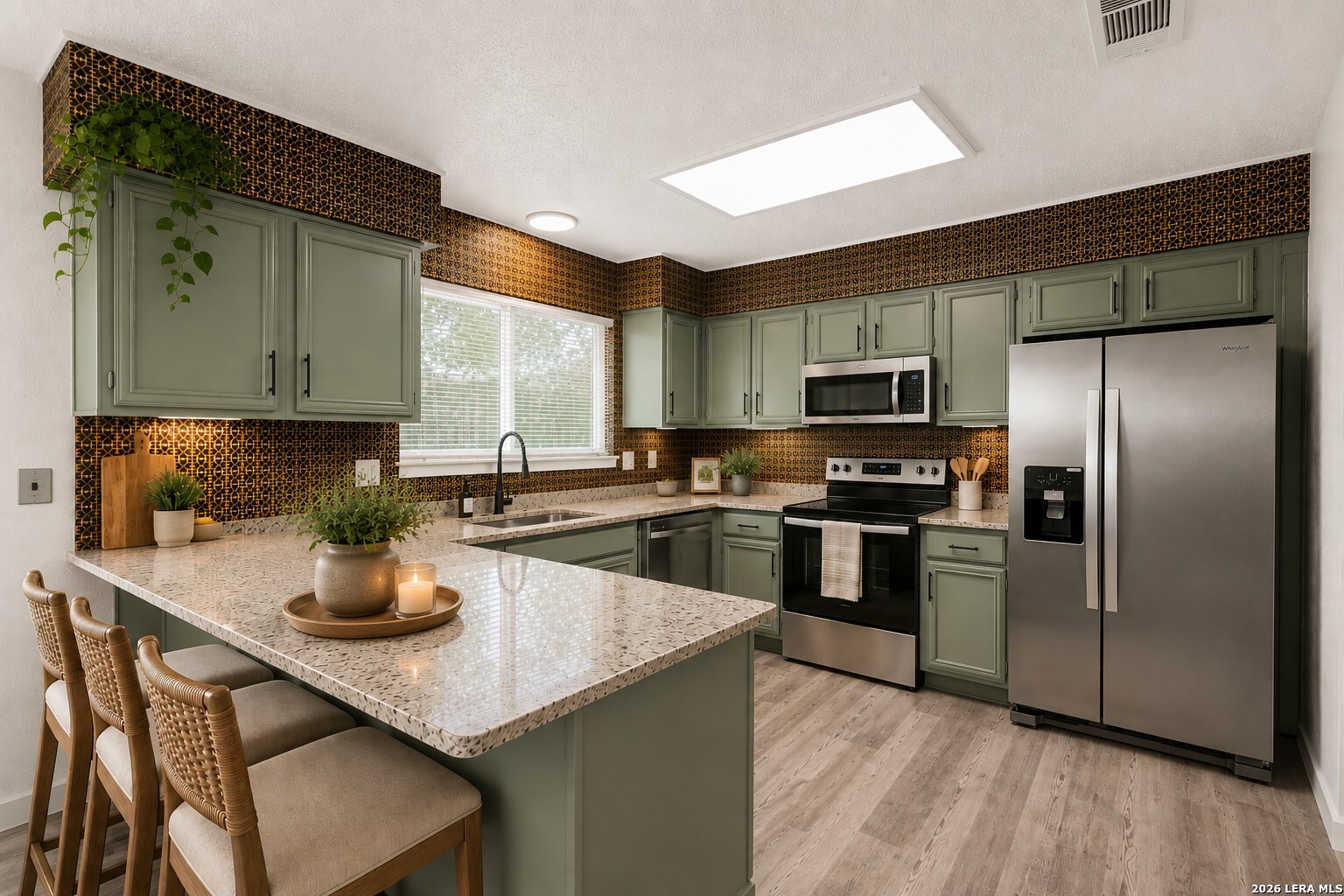 134 High Oak Universal City TX 78148
