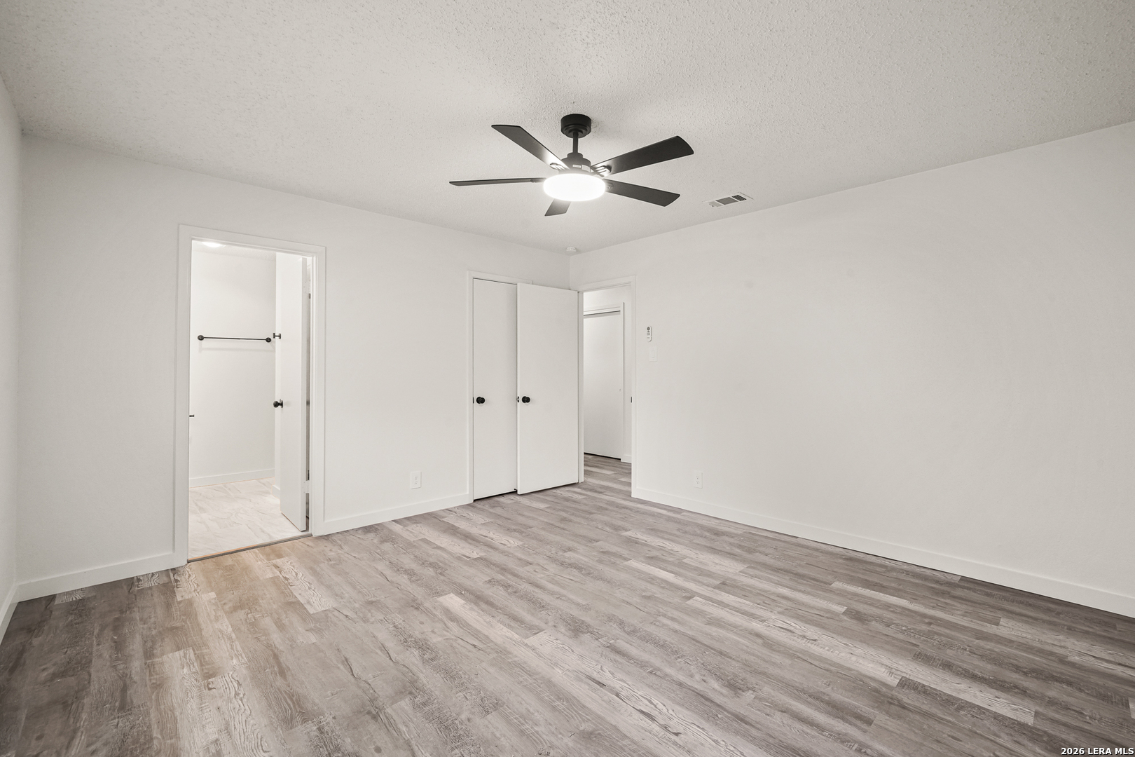 134 High Oak Universal City TX 78148