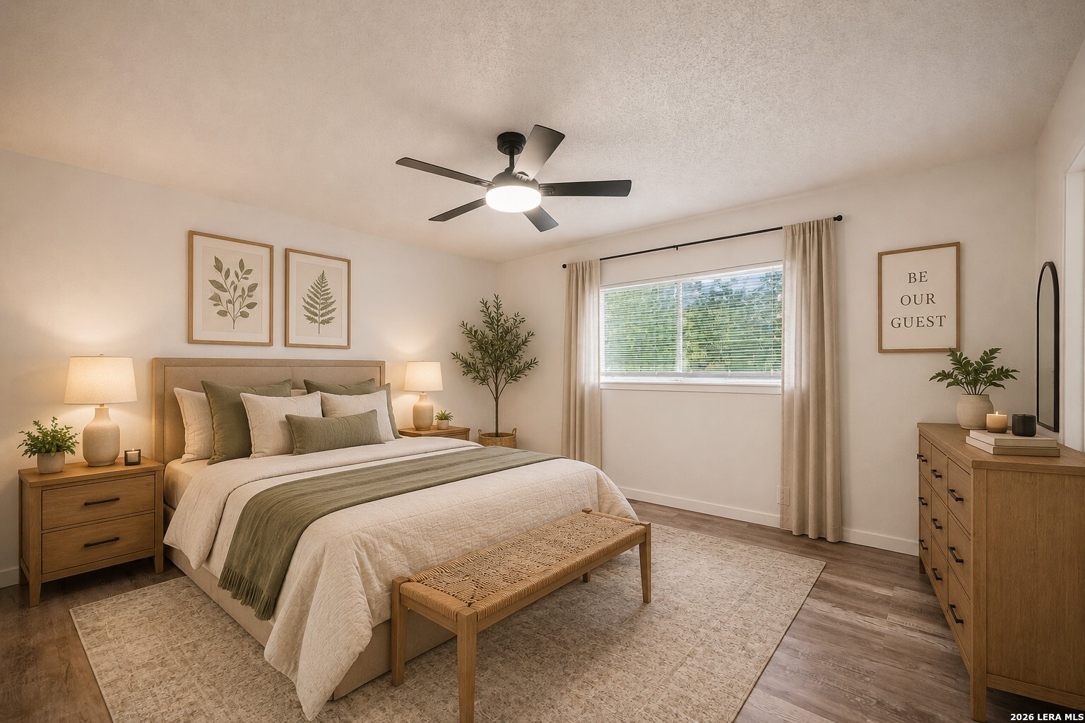 134 High Oak Universal City TX 78148