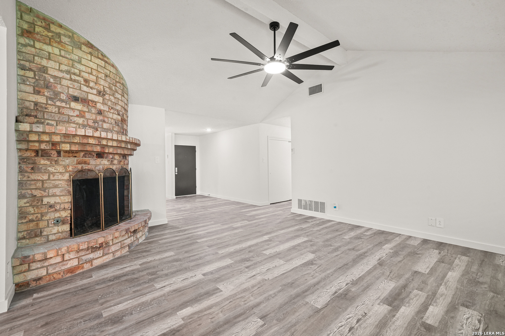 134 High Oak Universal City TX 78148