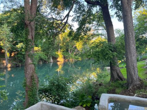 1684 Rocky River Canyon Lake TX 78133