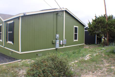 1824 Live Oak Drive Canyon Lake TX 78133