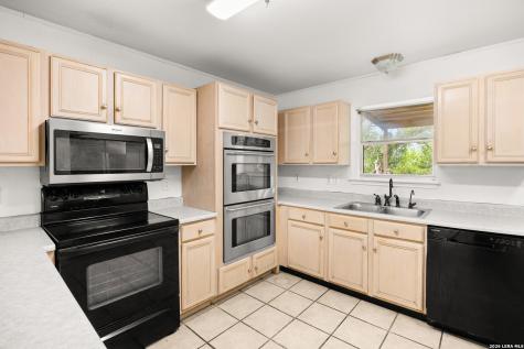 1051 Silver Hills Drive Boerne TX 78006