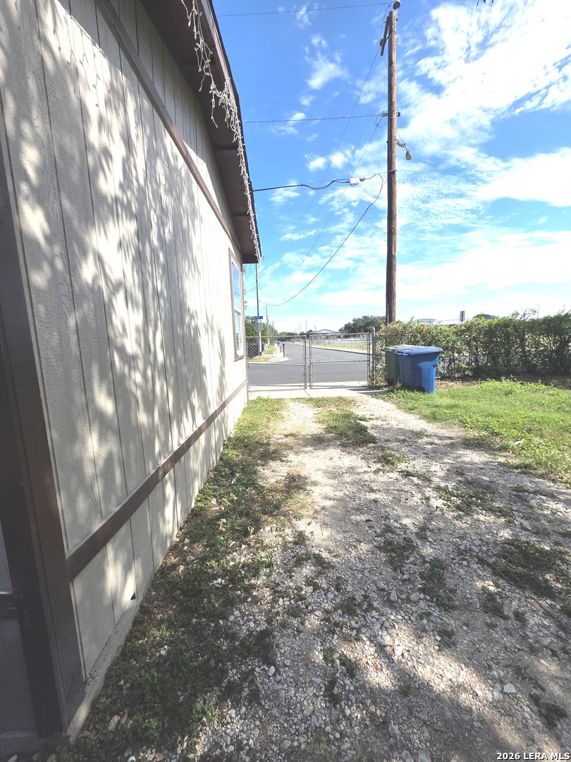 302 Riverdale Drive San Antonio TX 78228