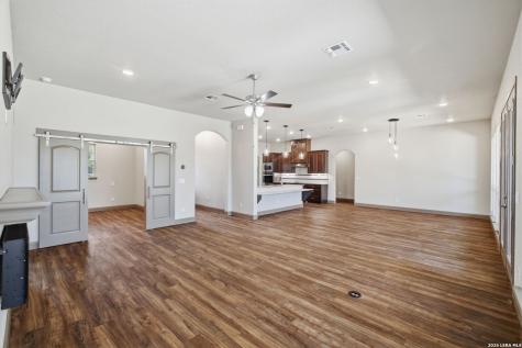 2228 Deer Run New Braunfels TX 78132