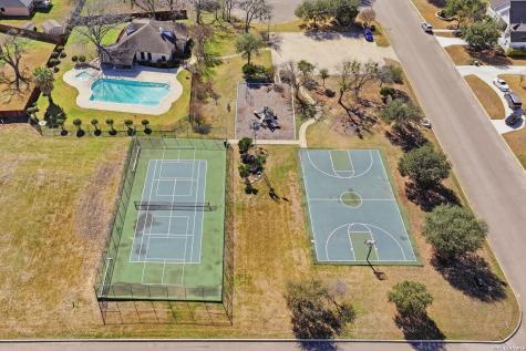 3208 Jasons Way Marion TX 78124