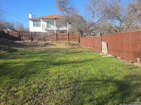 1403 Bailey Avenue San Antonio TX 78210