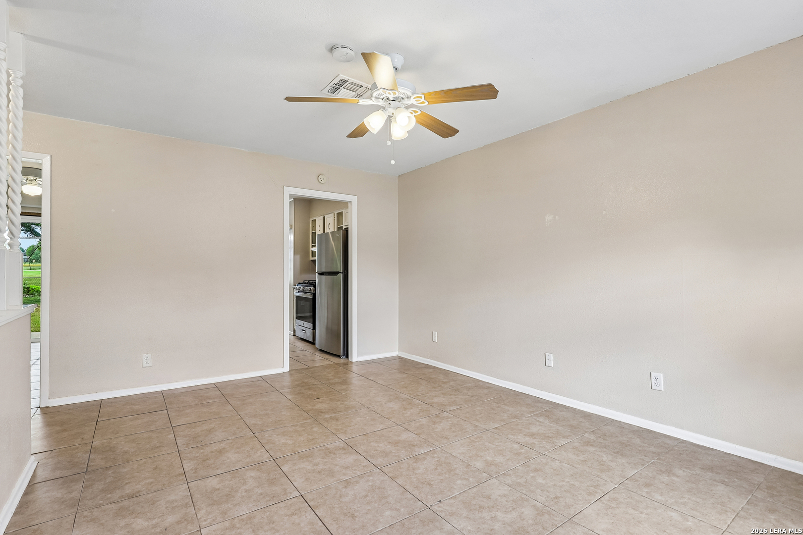 529 Willow Drive Converse TX 78109