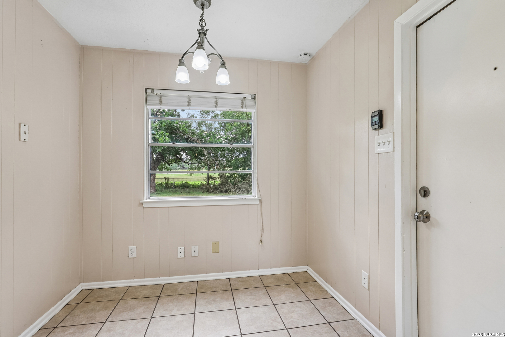 529 Willow Drive Converse TX 78109