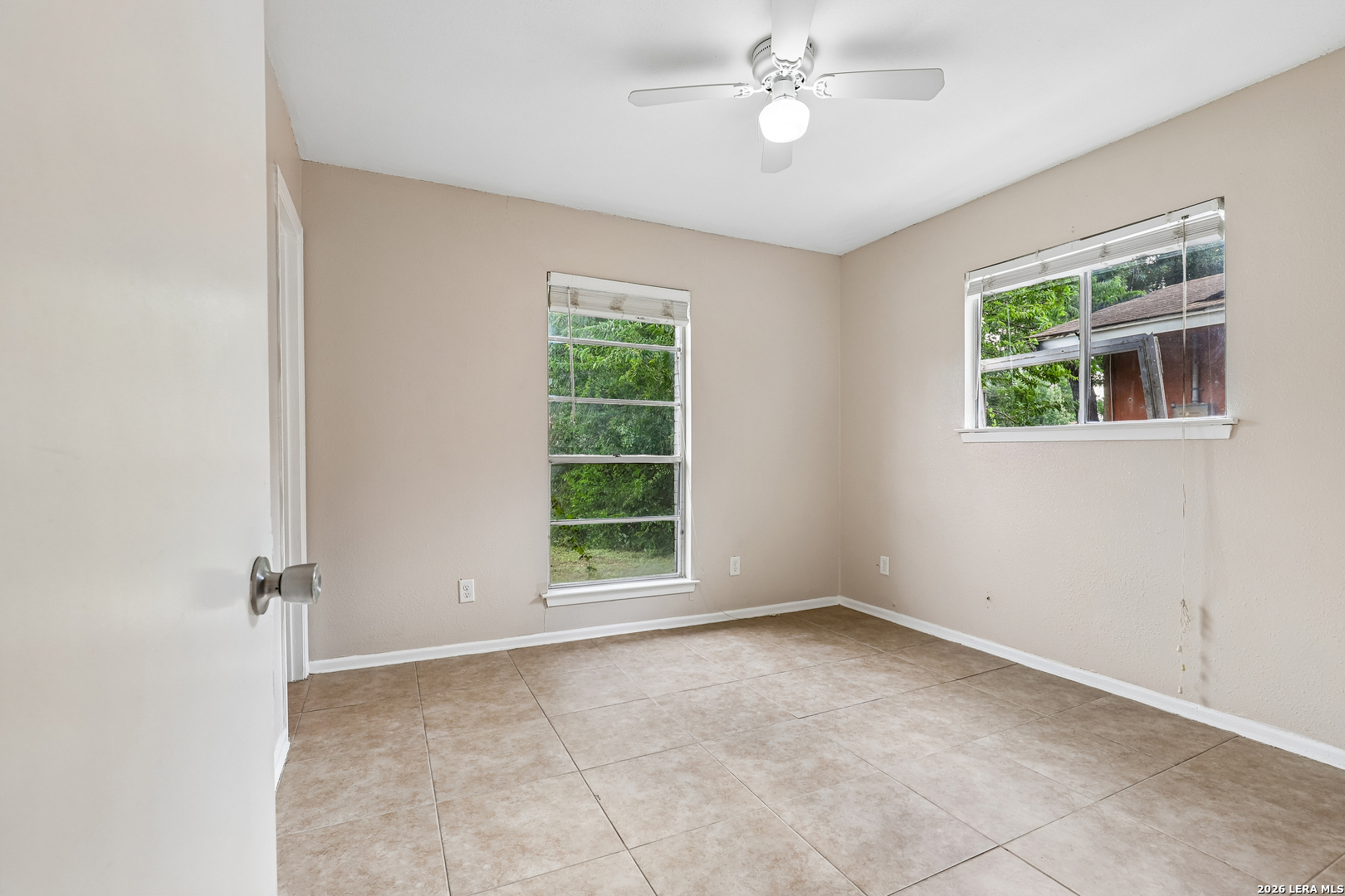 529 Willow Drive Converse TX 78109