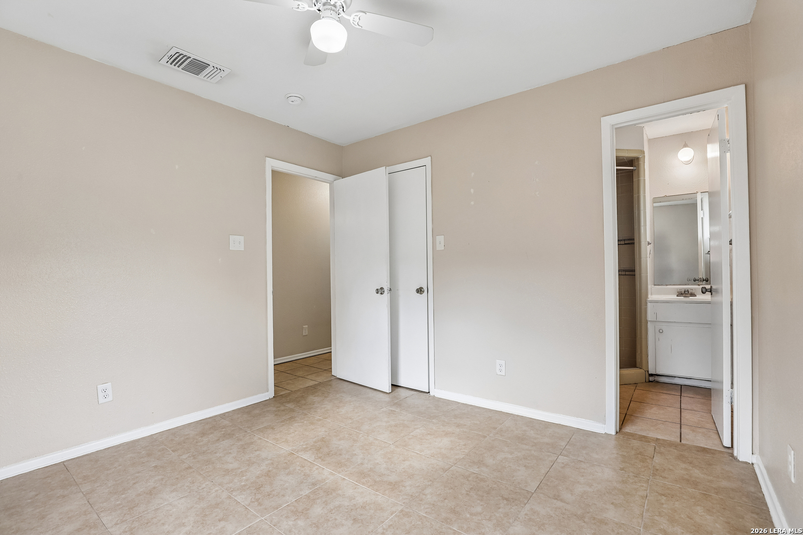 529 Willow Drive Converse TX 78109