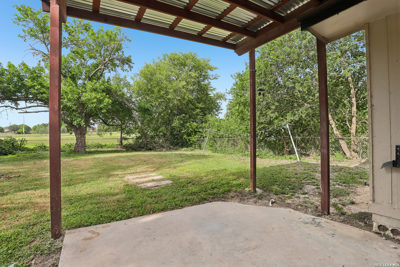 529 Willow Drive Converse TX 78109