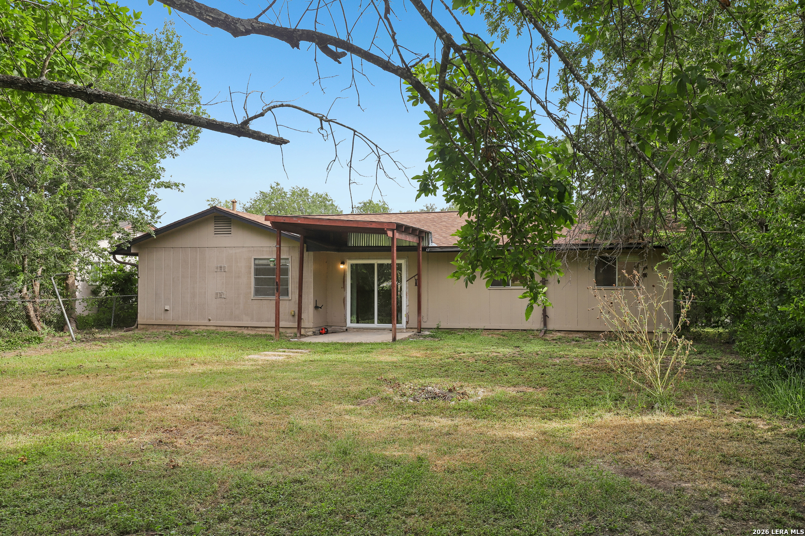 529 Willow Drive Converse TX 78109
