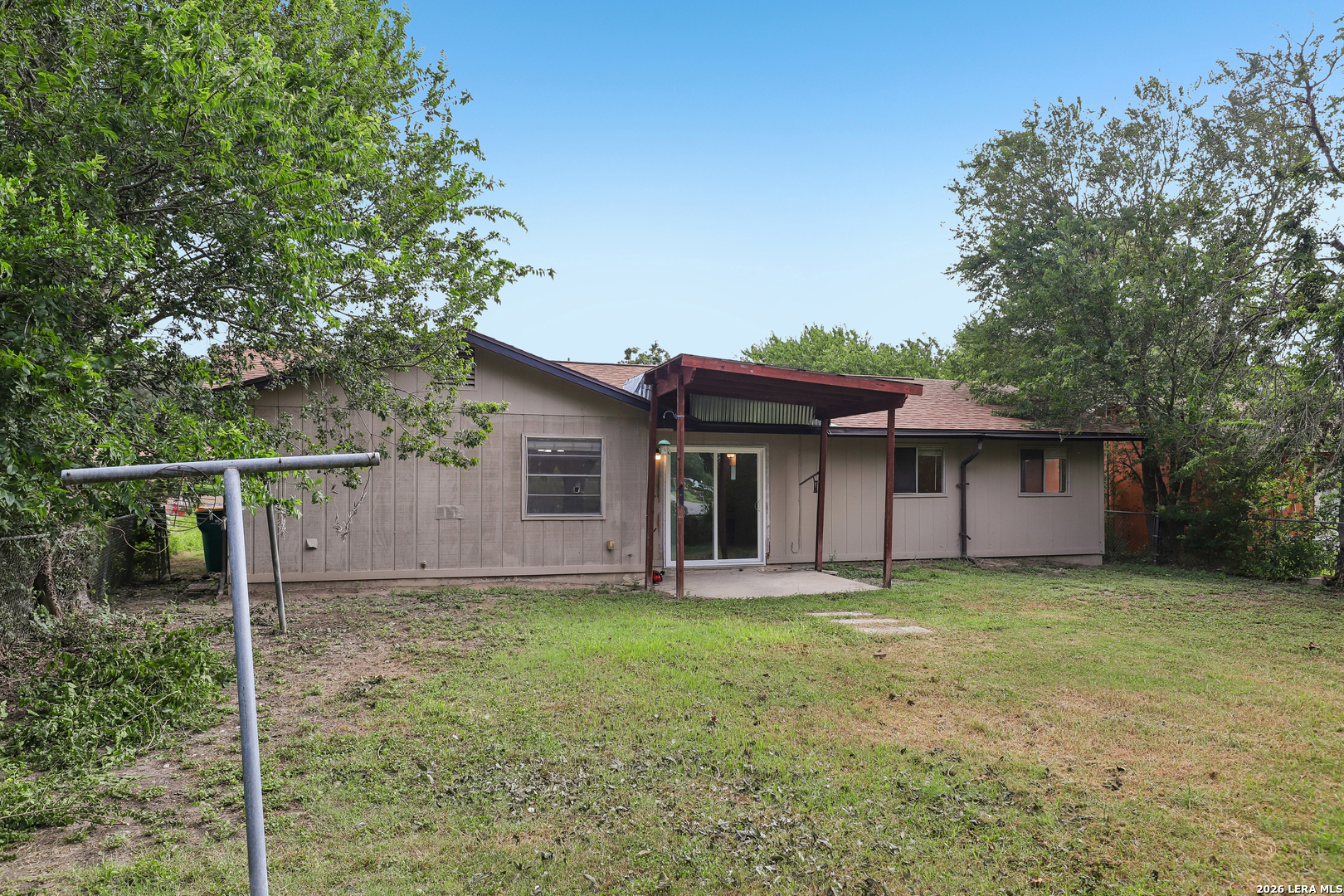 529 Willow Drive Converse TX 78109