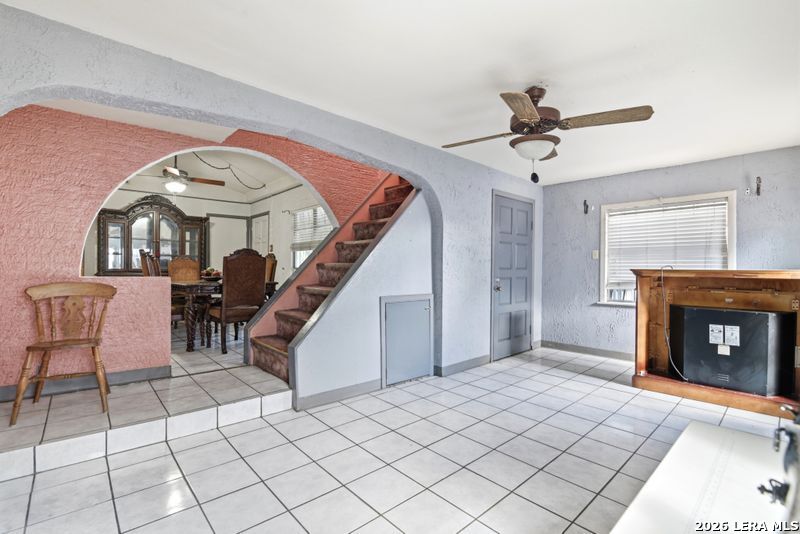 1366 W Villaret Boulevard San Antonio TX 78224