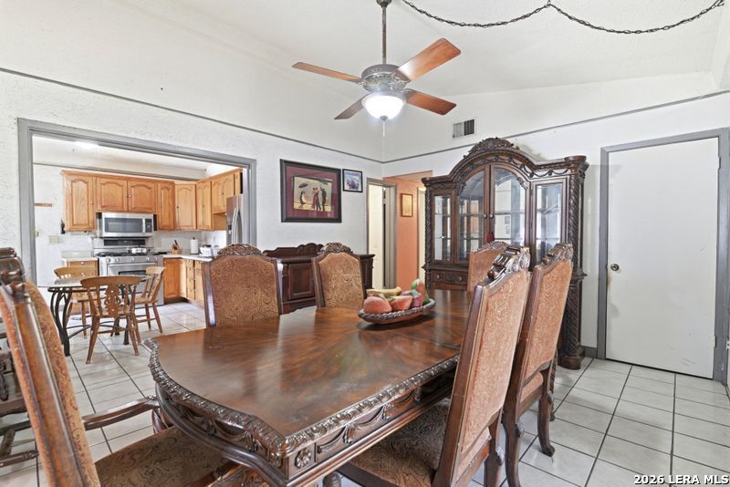 1366 W Villaret Boulevard San Antonio TX 78224