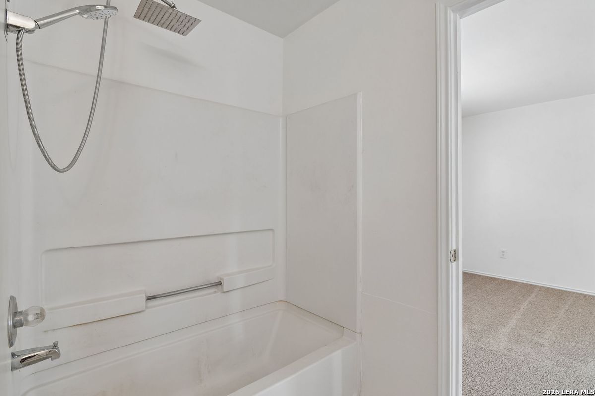 8807 Shaenwest San Antonio TX 78254