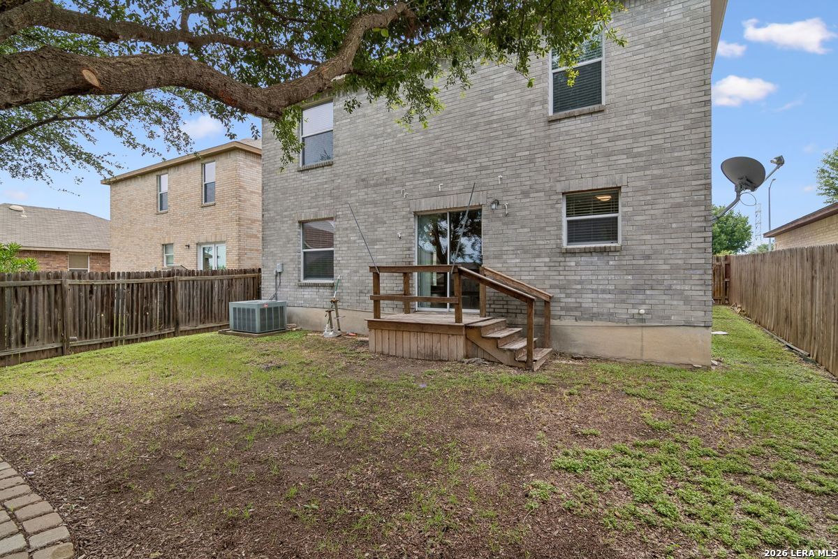 8807 Shaenwest San Antonio TX 78254