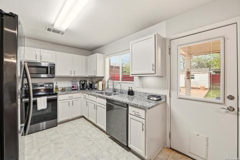 3947 Wisteria San Antonio TX 78259
