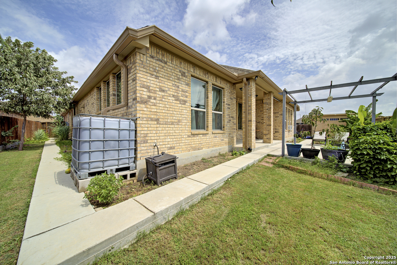 7514 Foss Alley San Antonio TX 78254