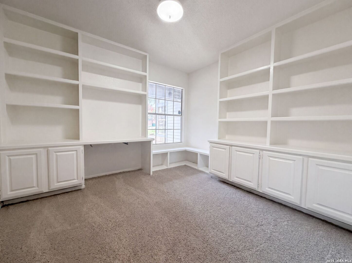 10842 Laurel Creek Converse TX 78109