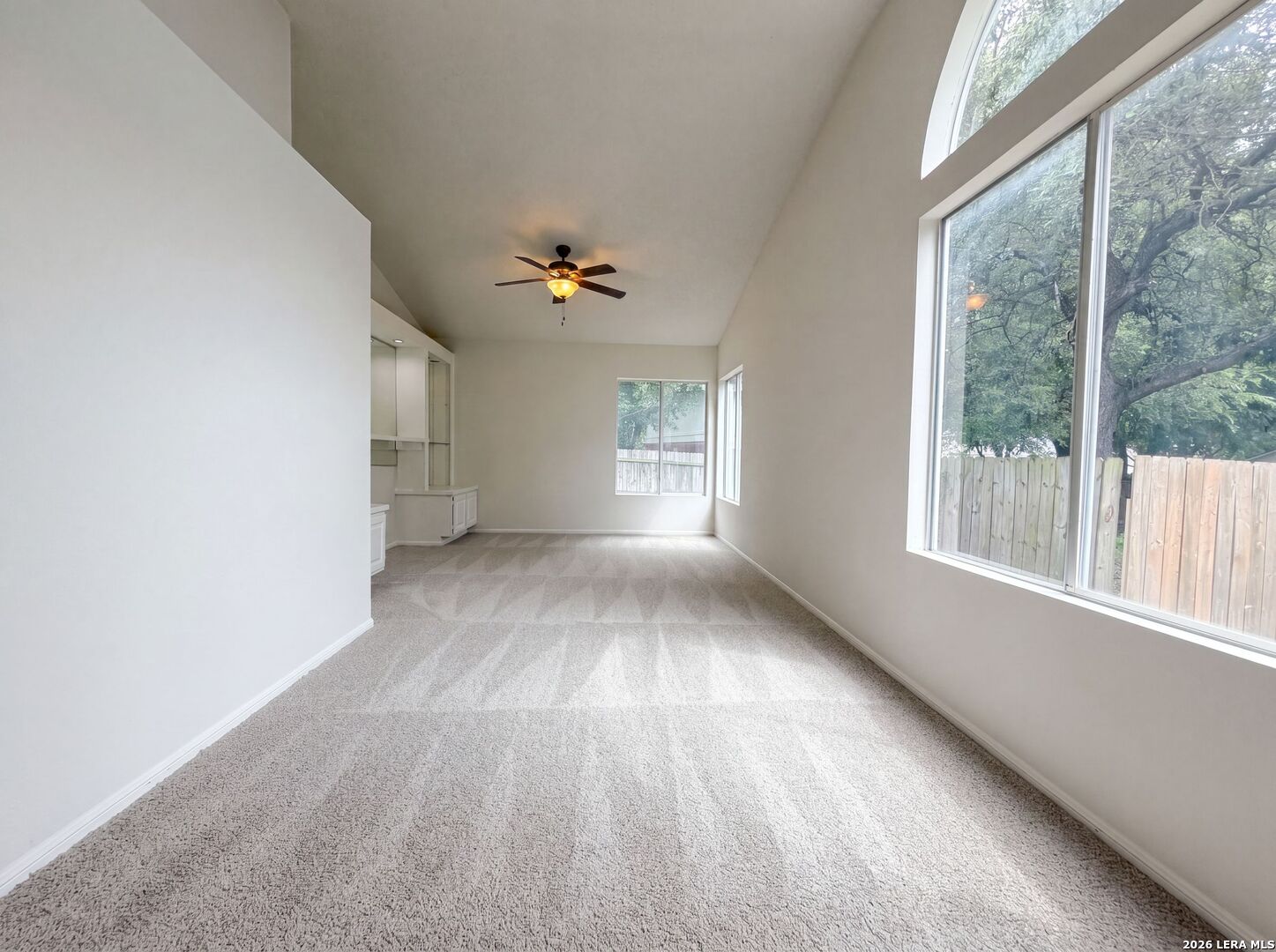 10842 Laurel Creek Converse TX 78109