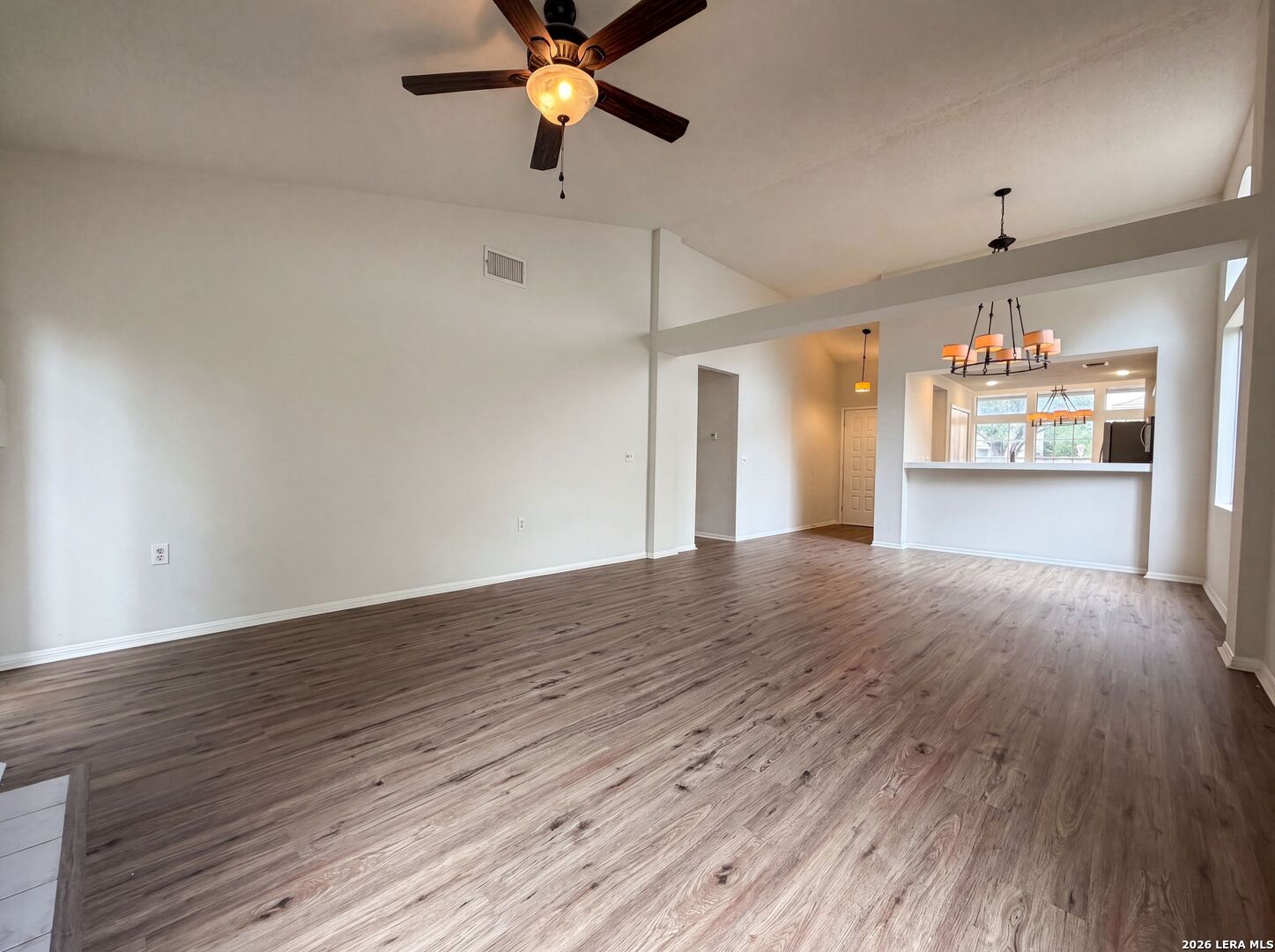 10842 Laurel Creek Converse TX 78109