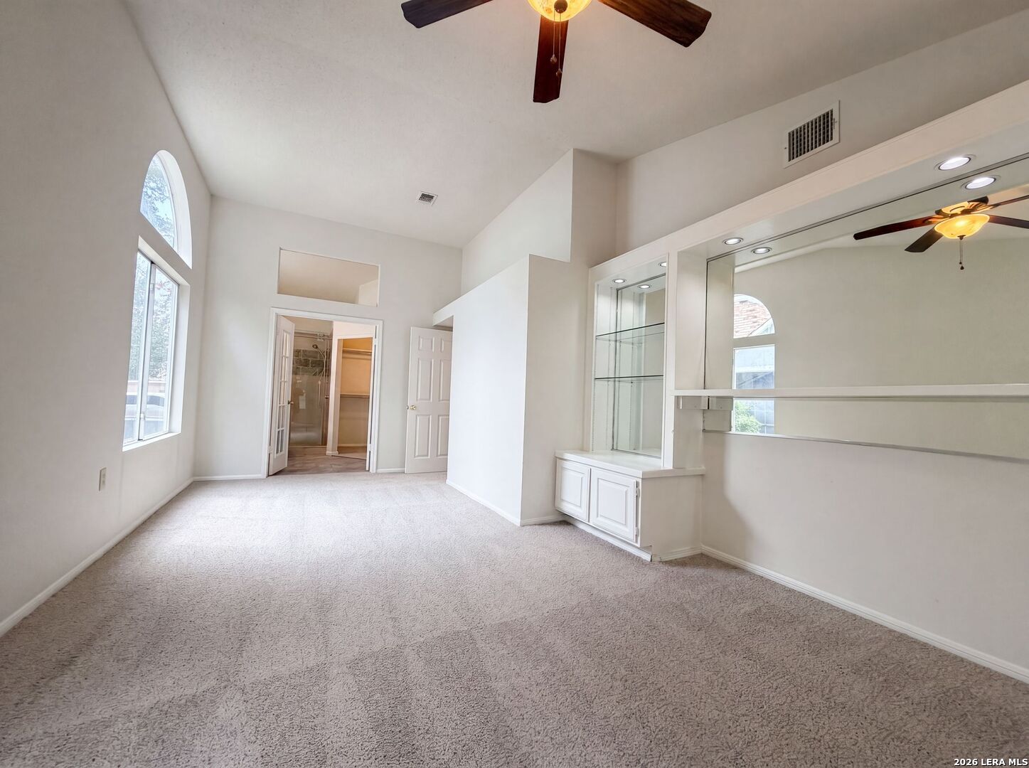 10842 Laurel Creek Converse TX 78109