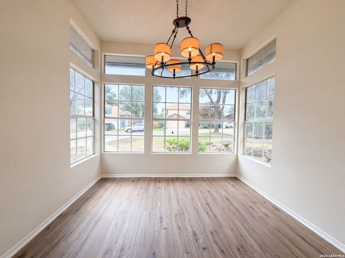 10842 Laurel Creek Converse TX 78109