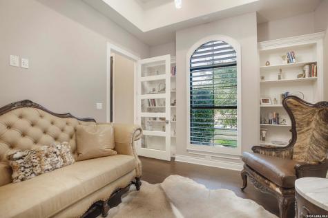 9734 Midsomer Place San Antonio TX 78255
