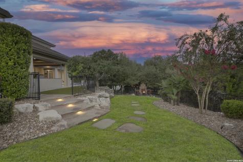 9734 Midsomer Place San Antonio TX 78255