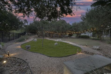 9734 Midsomer Place San Antonio TX 78255