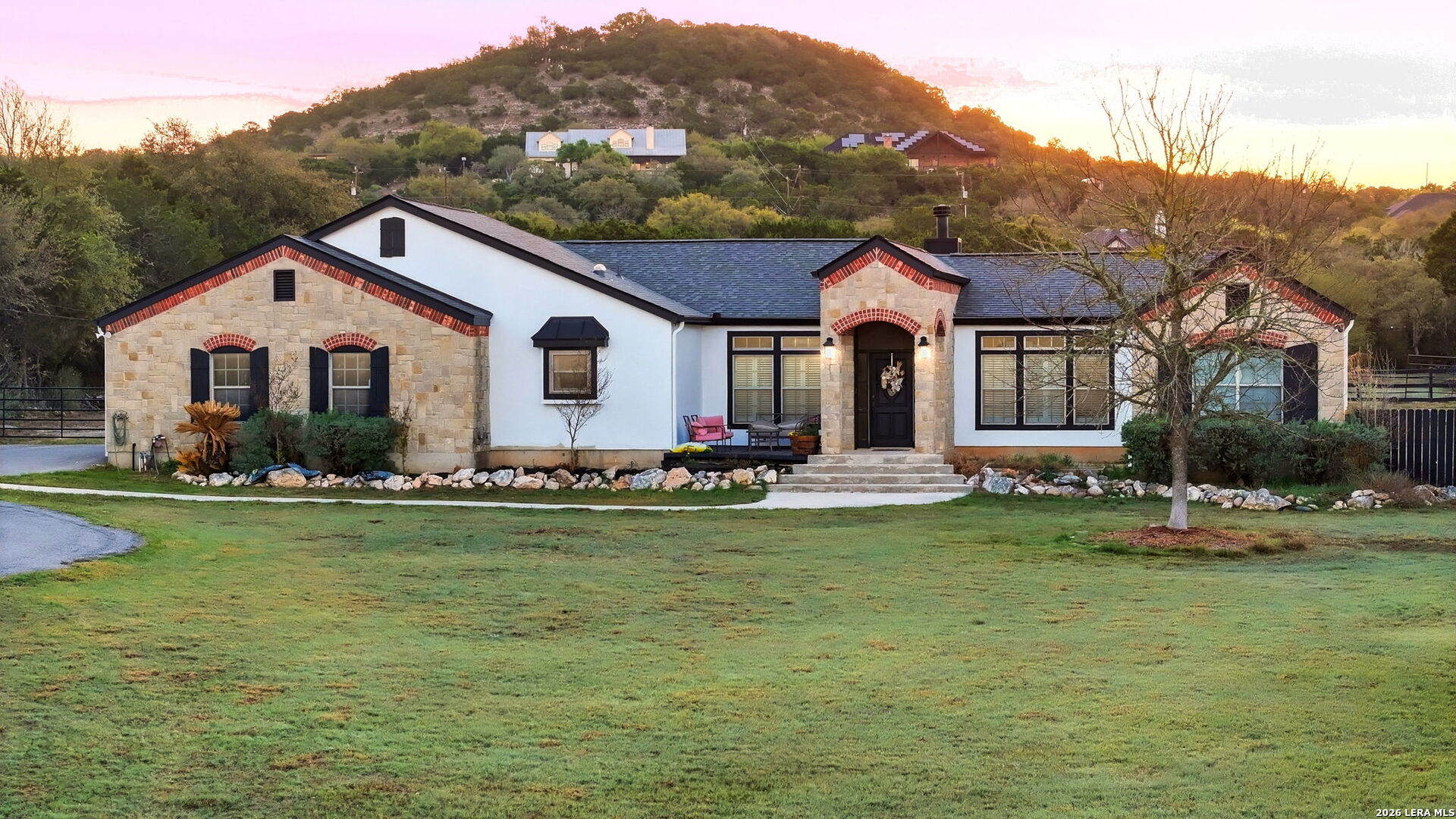 30870 Bridlegate Bulverde TX 78163