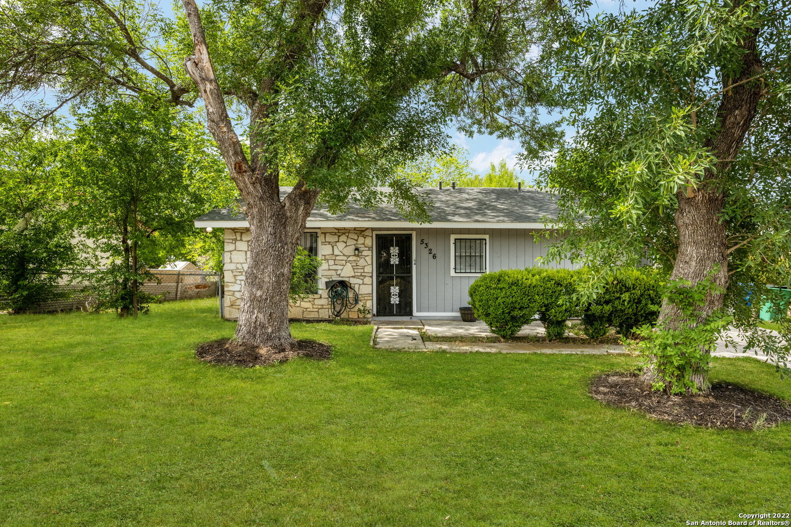 5326 Prairie Flower Drive San Antonio TX 78242