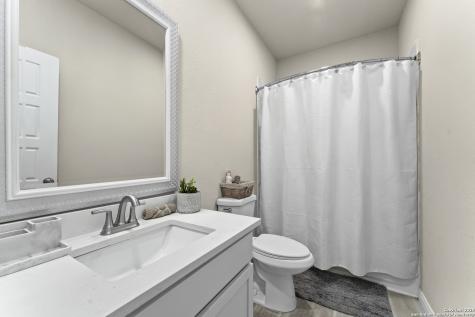 16851 Griffin Road #2 Atascosa TX 78002