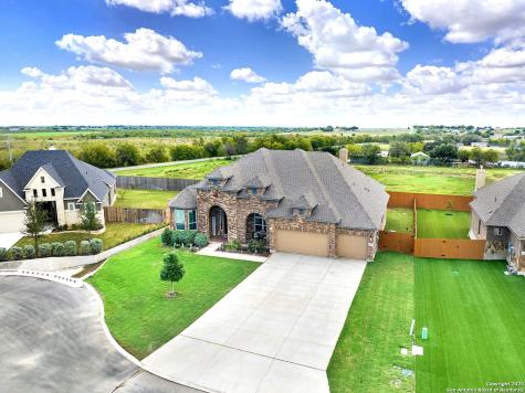 4508 River Rock Road Marion TX 78124