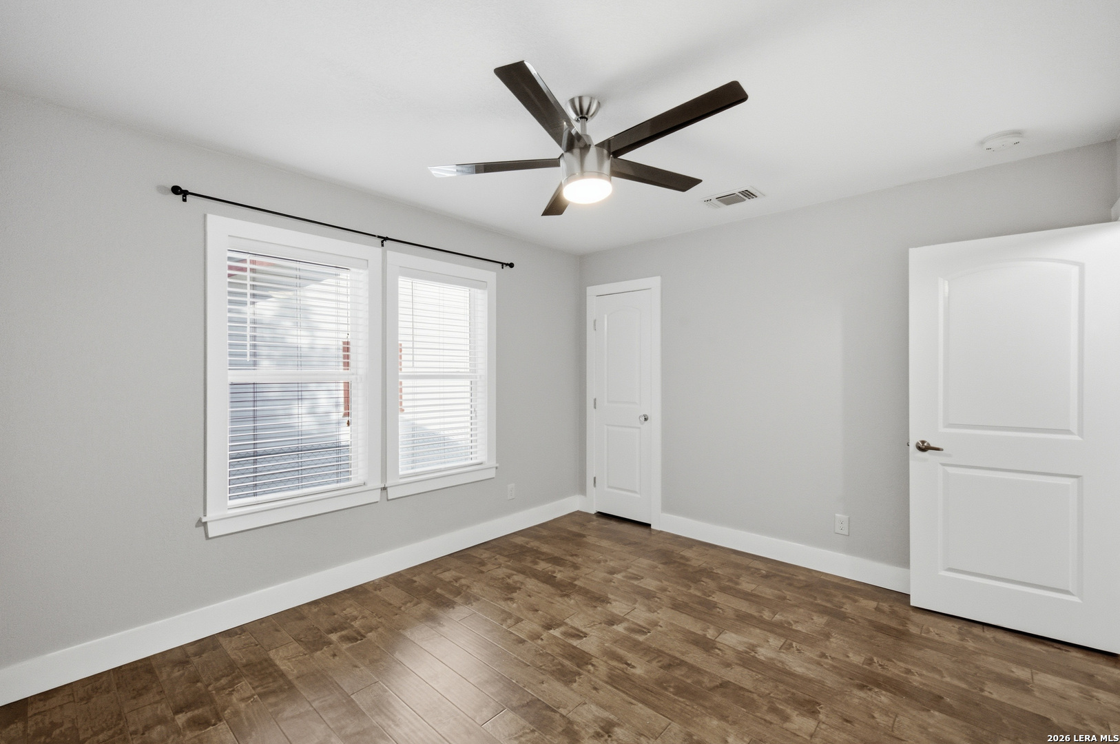 221 E French Place San Antonio TX 78212
