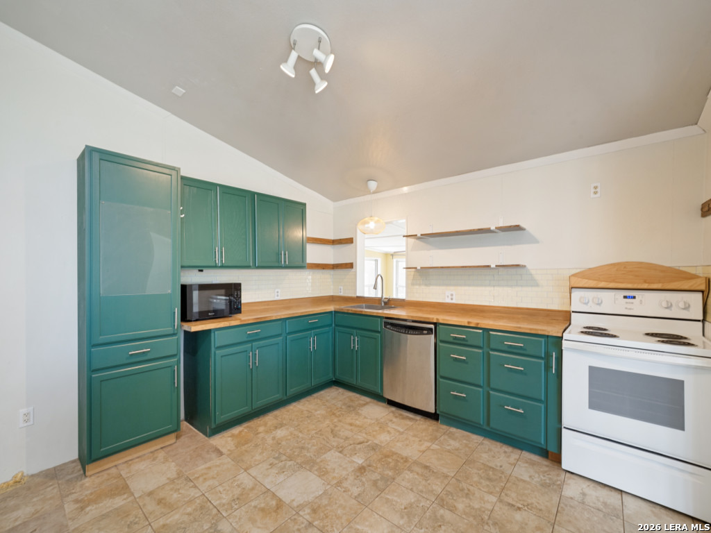 13634 Owl Tree Street San Antonio TX 78253
