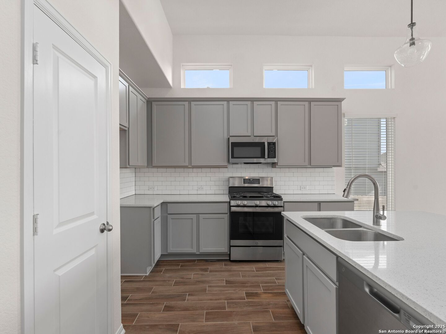 6288 Black Butte Schertz TX 78108