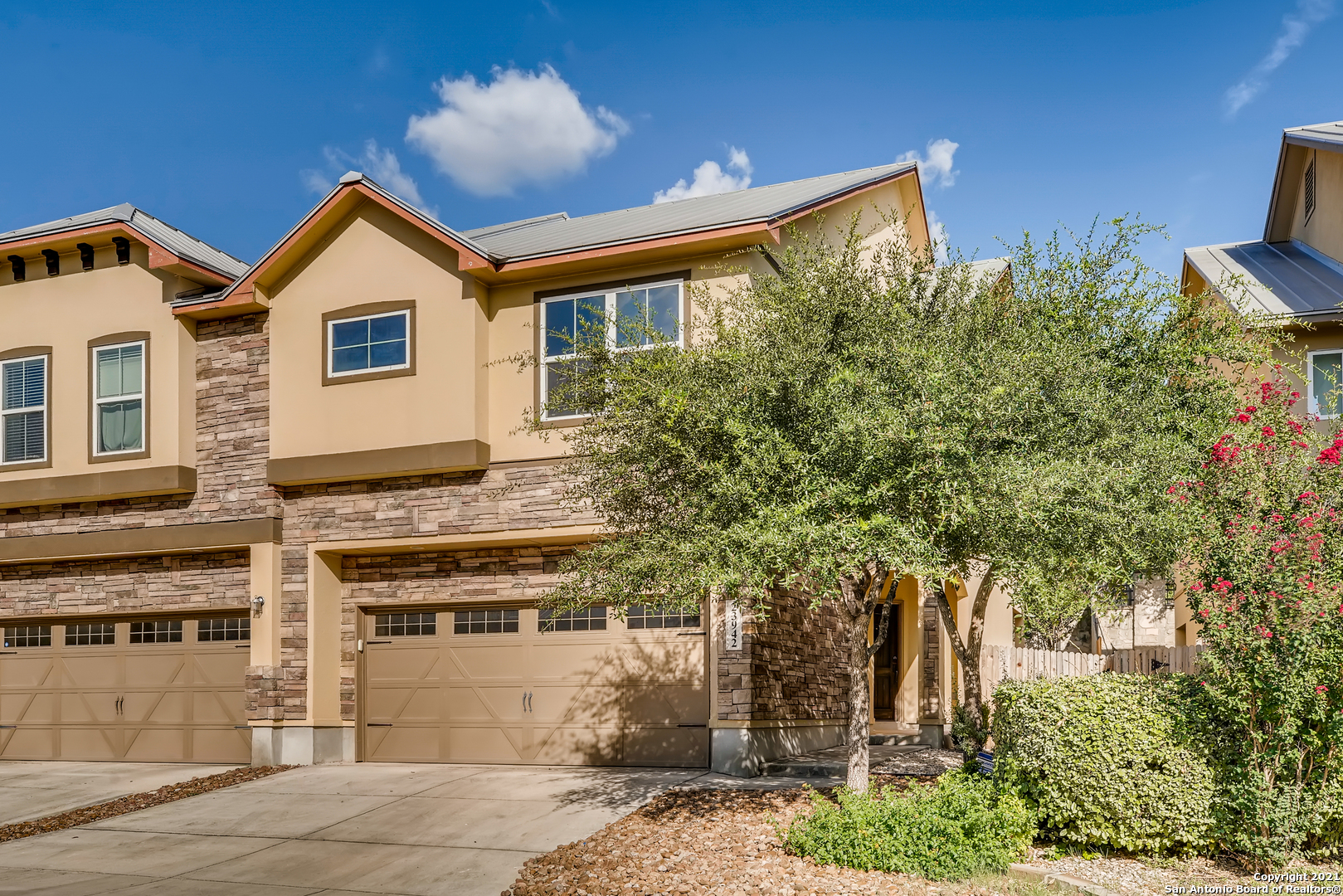 23942 Stately Oaks San Antonio TX 78260